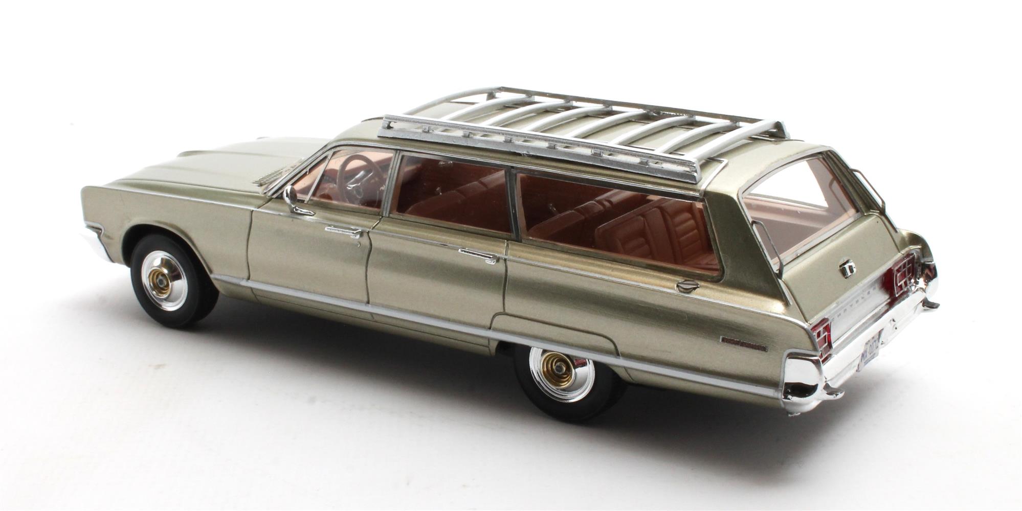 1:43 Matrix - Chrysler T&C haze green poly 1966