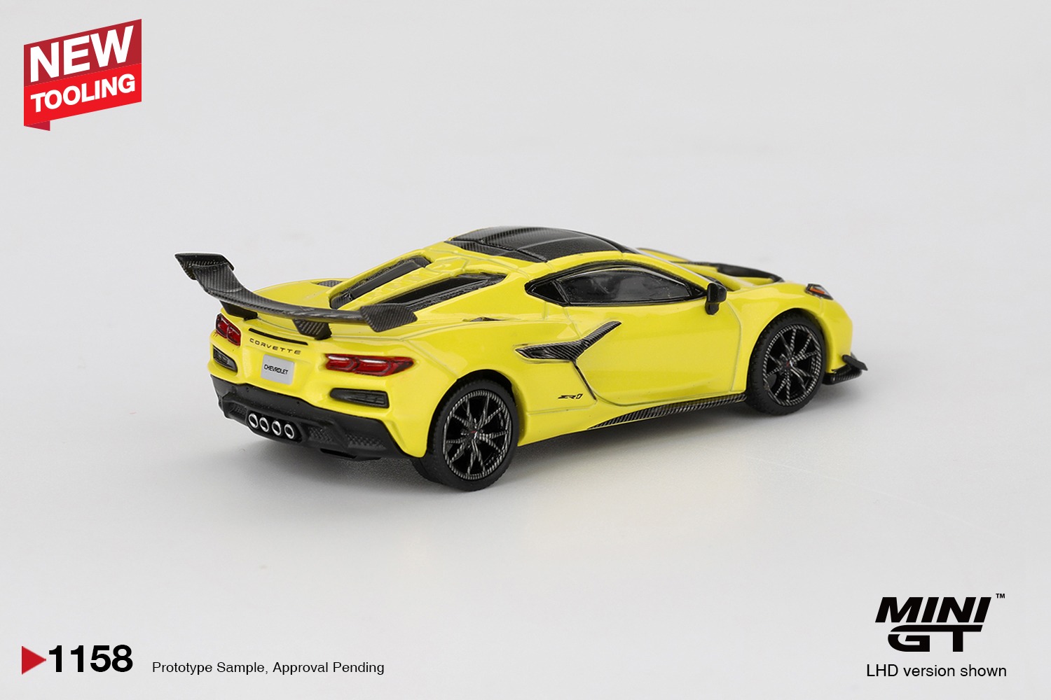 1:64 Mini GT - 2025 Chevrolet Corvette C8 ZR1, accelerate yellow