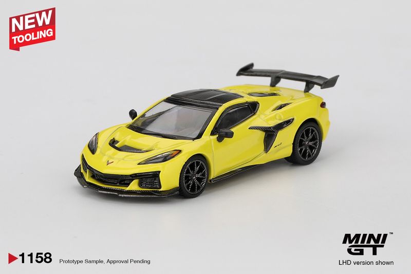1:64 Mini GT - 2025 Chevrolet Corvette C8 ZR1, accelerate yellow *Blister packaging* 1:64 Mini GT - 2025 Chevrolet Corvette C8 ZR1, accelerate yellow *Blister packaging*
