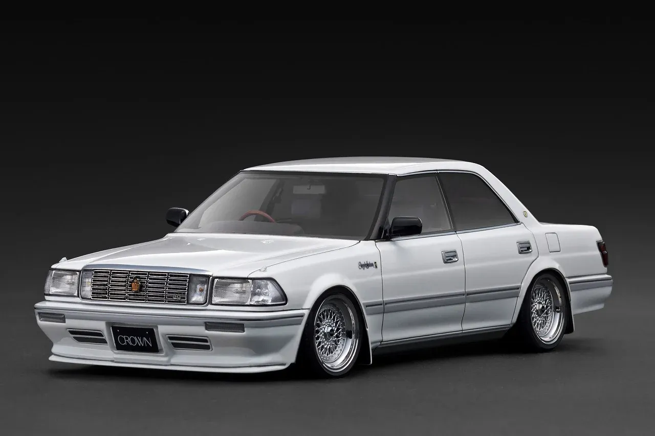 1:18 Ignition - Toyota Crown Royal Saloon G (130) , pearl white
