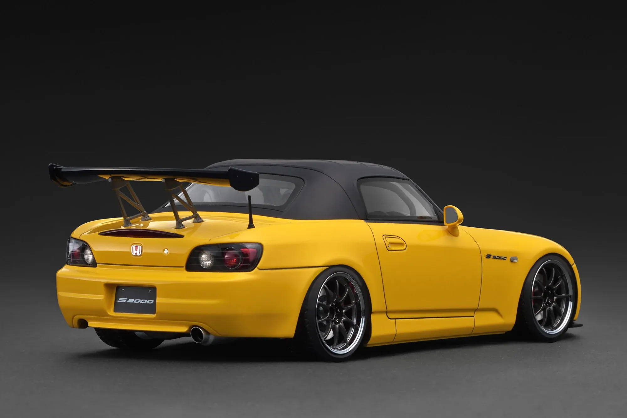 1:18 Ignition - Honda S2000 (AP1), yellow