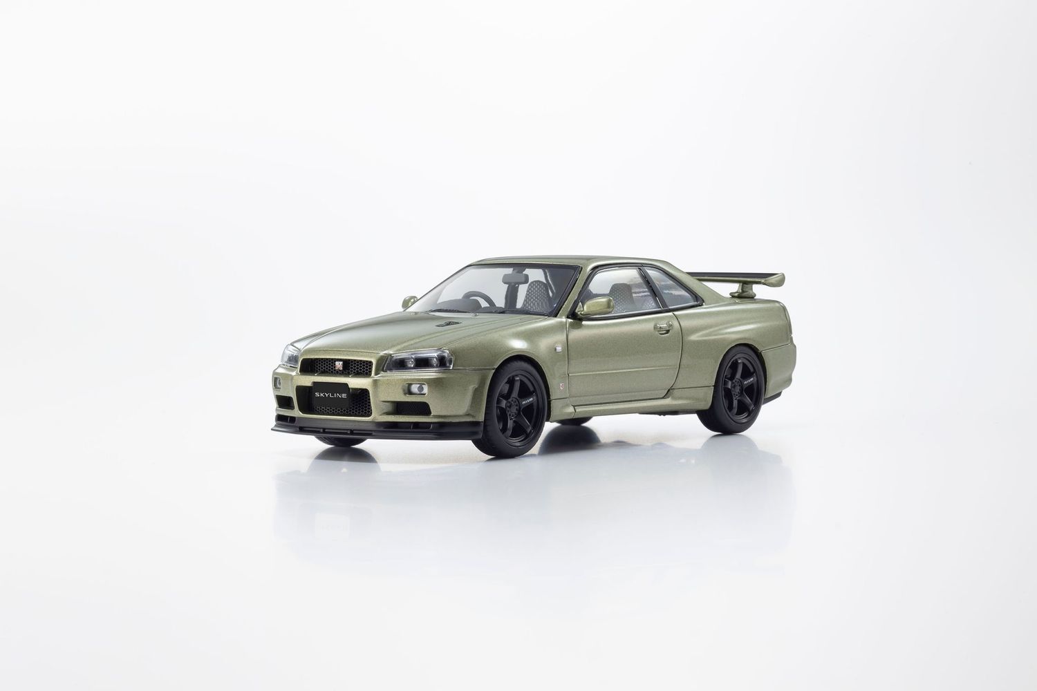 1:43 Kyosho - 2001 Nissan Skyline GT-R (R34) V-Spec II Millenium Jade Green