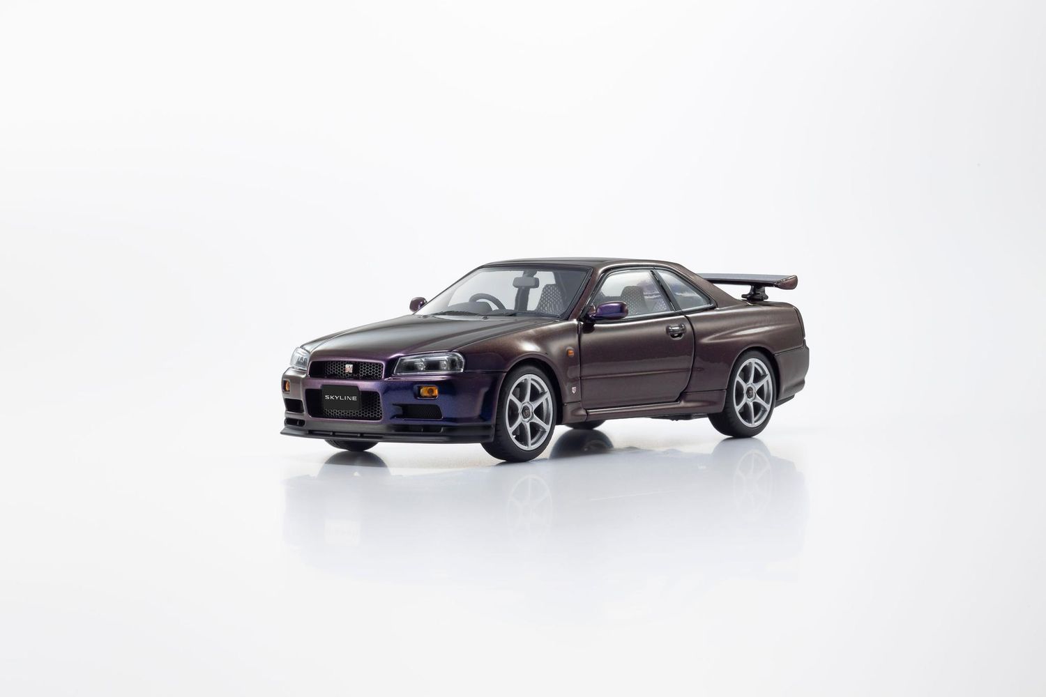 1:43 Kyosho - 2001 Nissan Skyline GT-R (R34) V-Spec II Midnight Purple