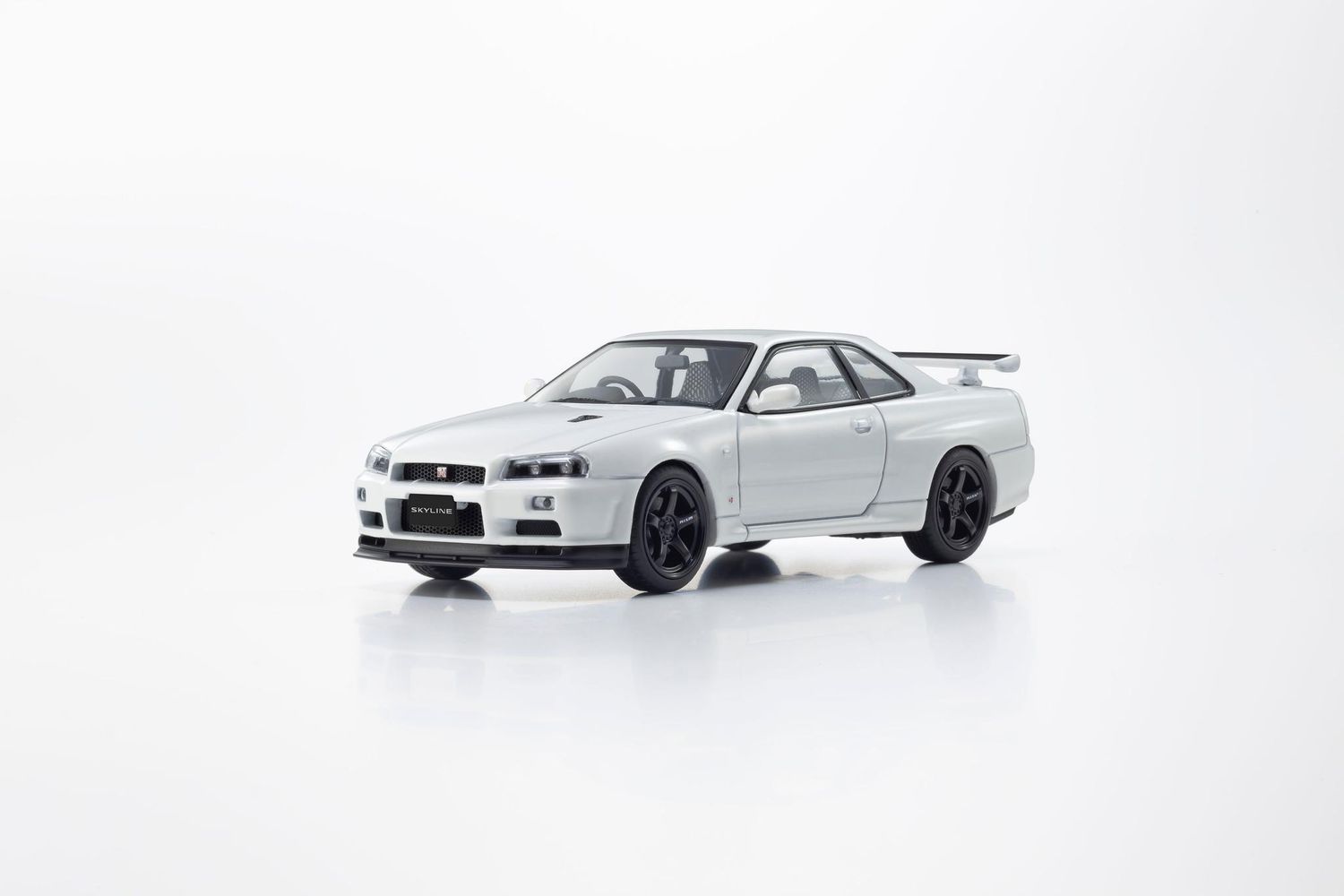 1:43 Kyosho - 2001 Nissan Skyline GT-R (R34) V-Spec II White