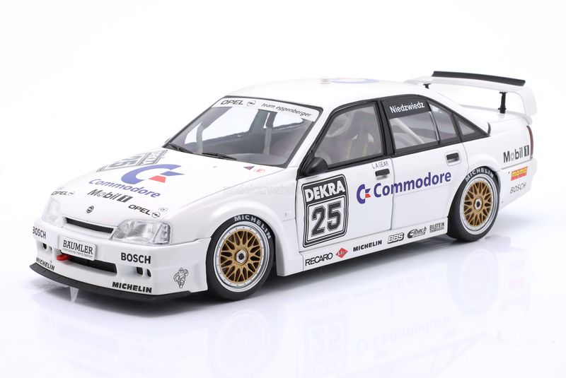 1:18 Werk83 - Opel Omega 3000 Evo 500 Team Eggenberger Motorenbau #25 Season DTM 1991 K. Niedzwiedz