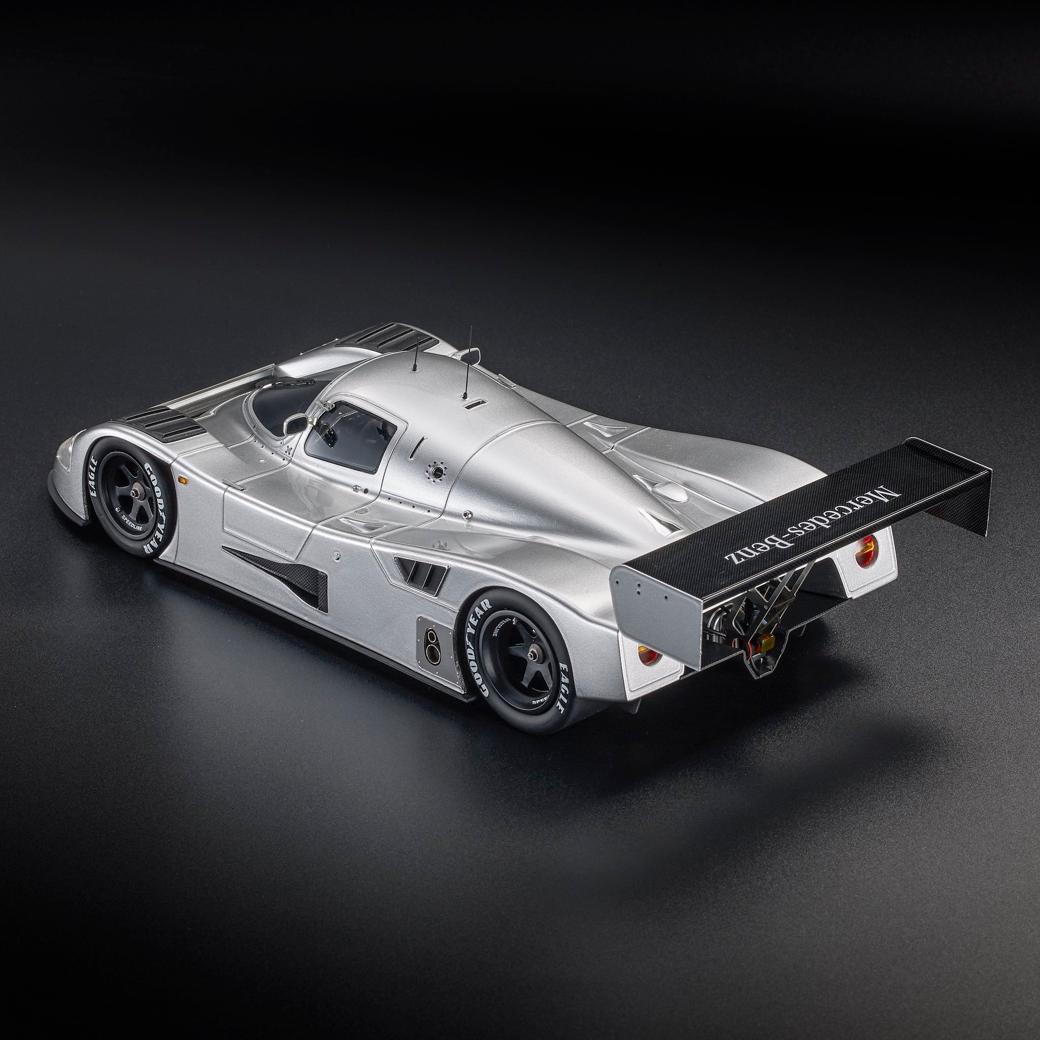 1:18 Top Marques - Mercedes C11 5.0L V8 Twin turbo Press Version Silver