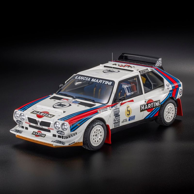 1:18 Top Marques - Lanica Delta S4 Team Martini Racing #5 Winner Rally Argentina 1986 M. Biasion - T. Siviero 1:18 Top Marques - Lanica Delta S4 Team Martini Racing #5 Winner Rally Argentina 1986 M. Biasion - T. Siviero