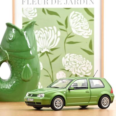 1:18 Norev - 1998 Volkswagen Golf IV GTi Green 1:18 Norev - 1998 Volkswagen Golf IV GTi Green