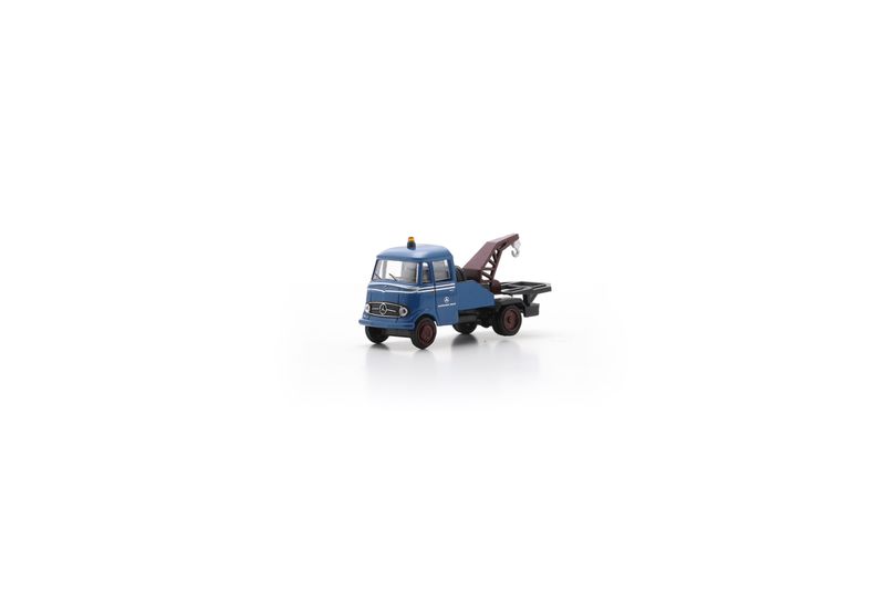 1:87 Schuco - Mercedes-Benz L319 tow truck "Service"