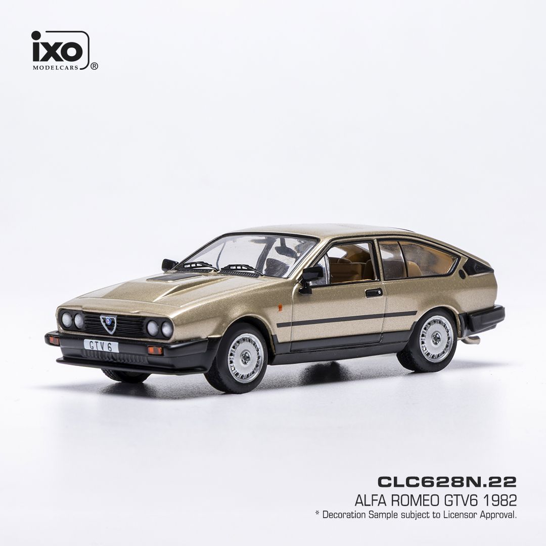 1:43 Ixo - Alfa Romeo GTV 6, beige, 1982