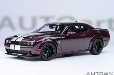 1:18 Autoart - Dodge Challenger SRT Jailbreak 2022 (Hellraisin) 1:18 Autoart - Dodge Challenger SRT Jailbreak 2022 (Hellraisin)