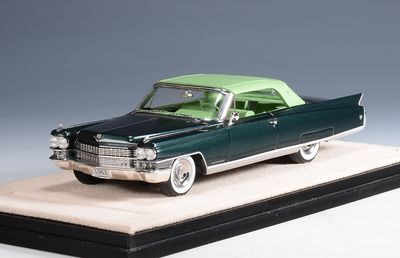 1:43 Stamp Models - 1963 Cadillac Eldorado Biarritz Cabriolet Green 1:43 Stamp Models - 1963 Cadillac Eldorado Biarritz Cabriolet Green