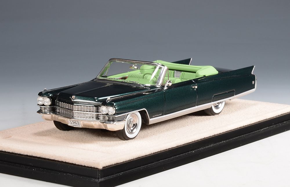 1:43 Stamp Models - 1963 Cadillac Eldorado Biarritz Cabriolet Green