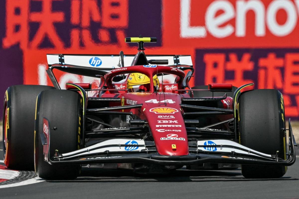 1:12 Looksmart - Ferrari SF-25 China GP Sprint Race Winner 2025 Lewis Hamilton