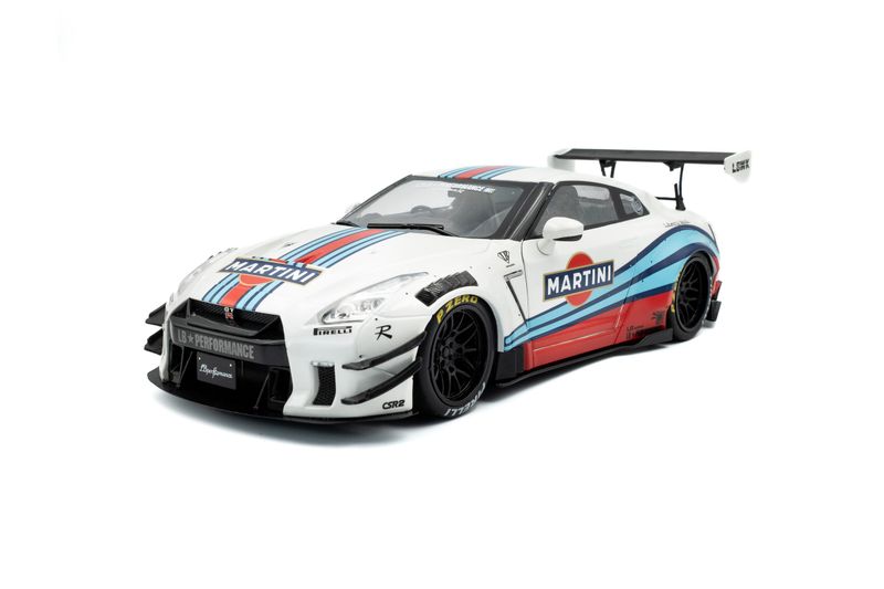 1:18 Solido - 2024 Nissan GT-R (R35) Liberty Walk Martini 1:18 Solido - 2024 Nissan GT-R (R35) Liberty Walk Martini