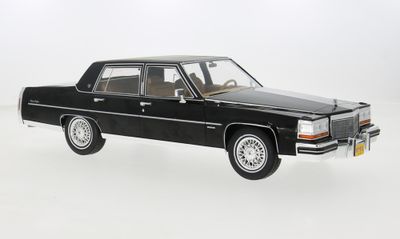 1:18 MCG - Cadillac Fleetwood Brougham, schwarz, 1982