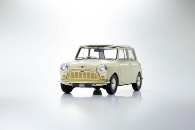 1:18 Kyosho - Morris Mini Minor 1964 Old English White