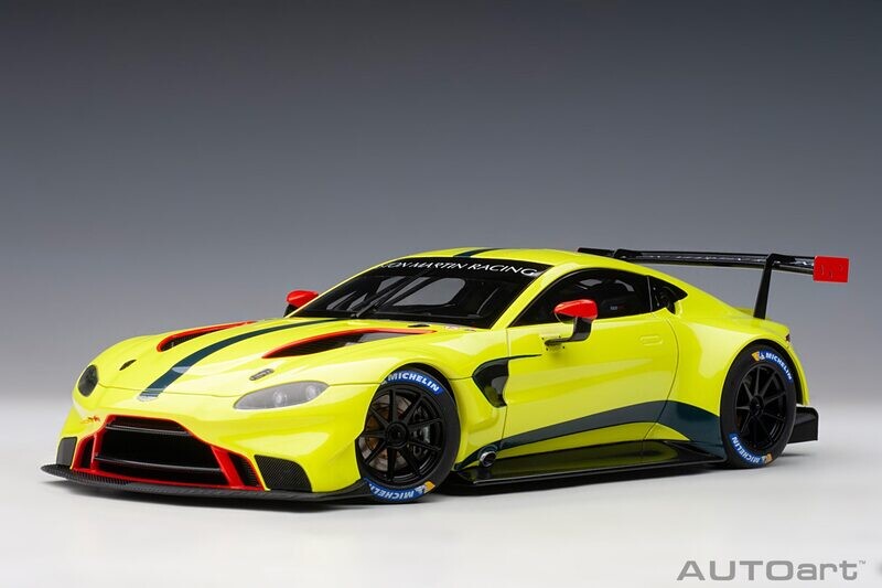 1:18 Autoart - Aston Martin Vantage GTE Presentation Car 1:18 Autoart - Aston Martin Vantage GTE Presentation Car
