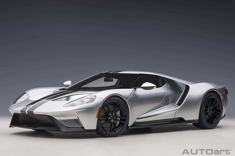 1:12 Autoart - Ford GT 2017 (Ingot Silver) with Black stripes 1:12 Autoart - Ford GT 2017 (Ingot Silver) with Black stripes