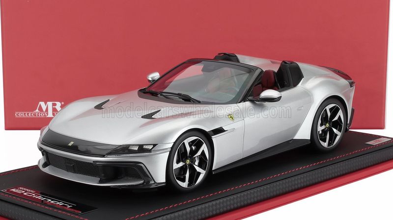 1:18 MR Collection Models - Ferrari 12 Cilindri Convertible Argento Nurburgring 1:18 MR Collection Models - Ferrari 12 Cilindri Convertible Argento Nurburgring