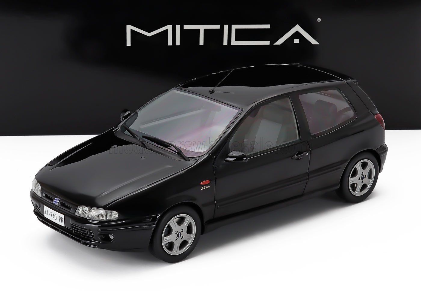 1:18 Mitica Resin - Fiat Bravo HGT 1. Serie 1995 Nero 601