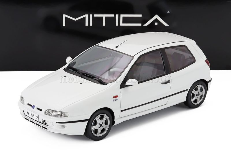 1:18 Mitica Resin - Fiat Bravo HGT 1. Serie 1995 Bianco 349