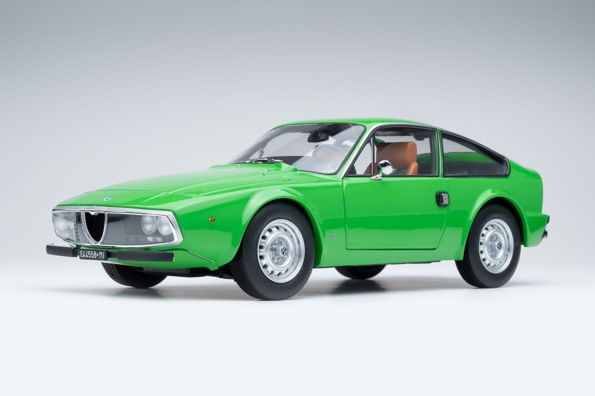 1:18 Norev - Alfa Romeo Junior Zagato 1969 - verde 1:18 Norev - Alfa Romeo Junior Zagato 1969 - verde