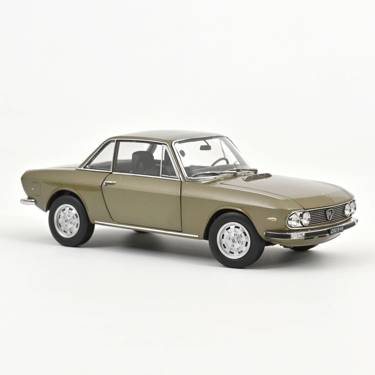1:18 Norev -  Lancia Fulvia 1971 Bronce Longchamps