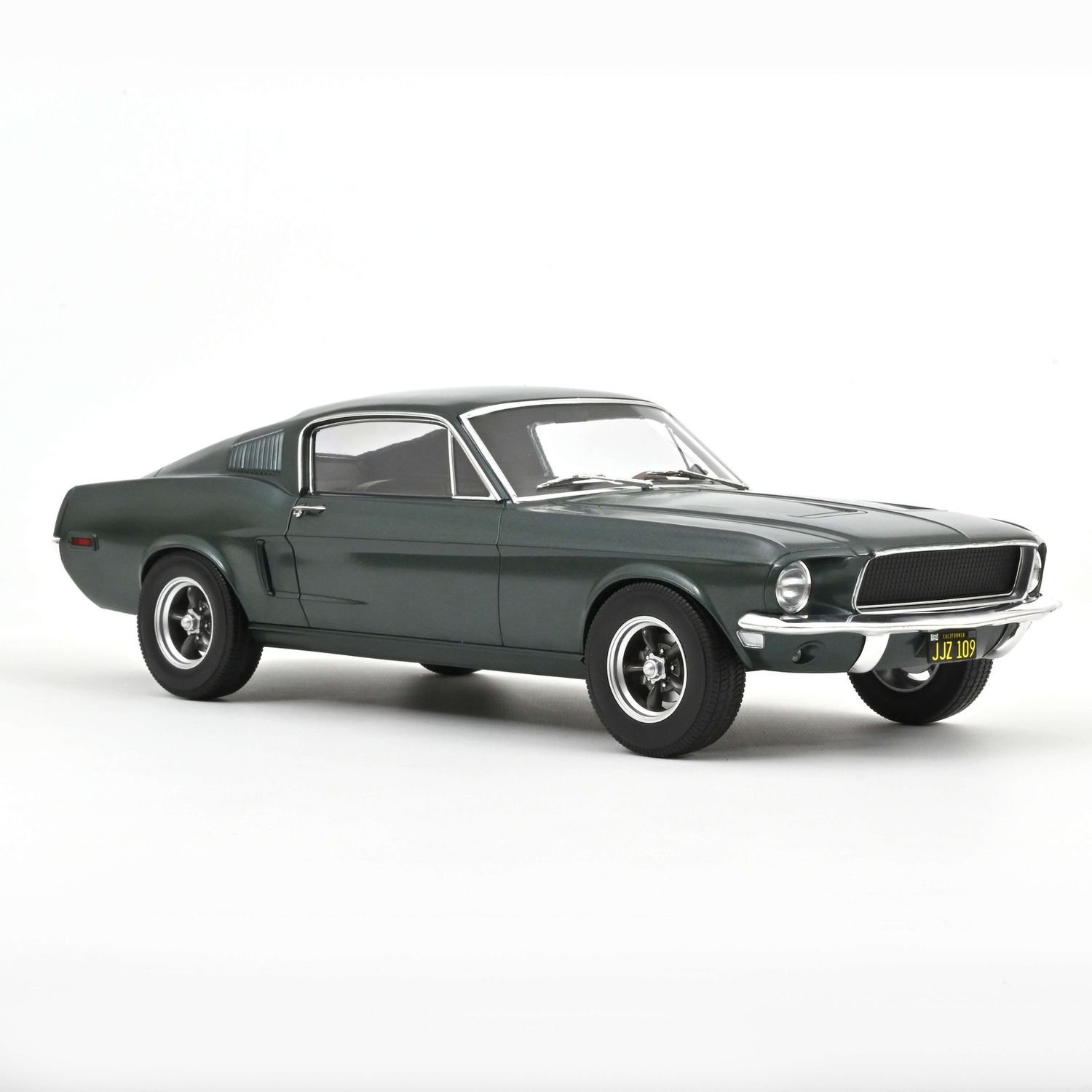 1:12 Norev - Ford Mustang Fastback 1968 Satin Green metallic *Reproduction*