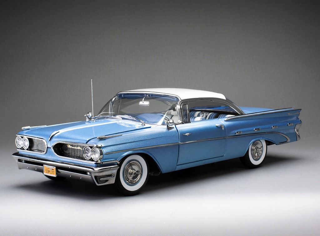 1:18 Sunstar - 1959 Pontiac Bonneville Convertible blau (Metallic) 1:18 Sunstar - 1959 Pontiac Bonneville Convertible blau (Metallic)