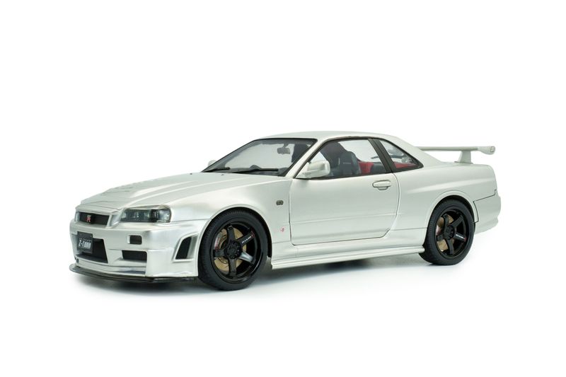 1:18 Solido - 1999 Nissan Skyline (R34) GT-R Z Tune Silver