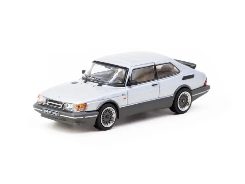 1:64 Tarmac - Saab 900 Turbo, silver 1:64 Tarmac - Saab 900 Turbo, silver