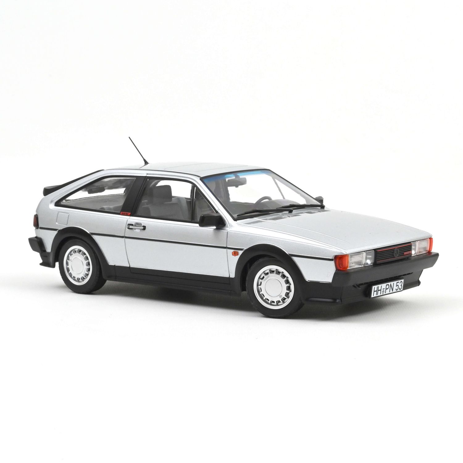 1:18 Norev - 1988 Volkswagen Scirocco GTX 16V Flash Silver