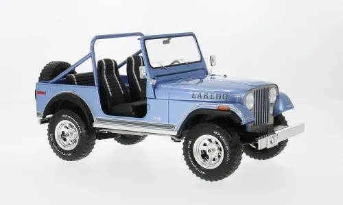 1:18 MCG - Jeep CJ-7 Laredo, blau/Dekor, 1980 1:18 MCG - Jeep CJ-7 Laredo, blau/Dekor, 1980