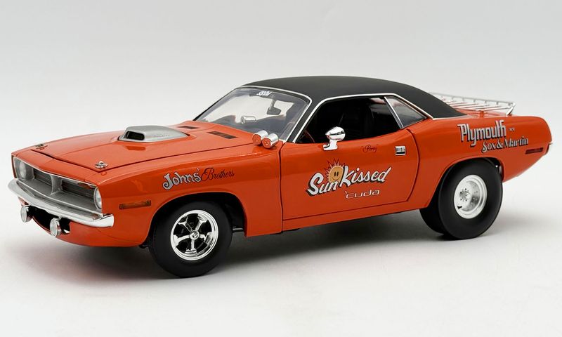 1:18 ACME - 1970 Plymouth HEMI Cuda - Sun Kissed Cuda - Sox & Martin 1:18 ACME - 1970 Plymouth HEMI Cuda - Sun Kissed Cuda - Sox & Martin