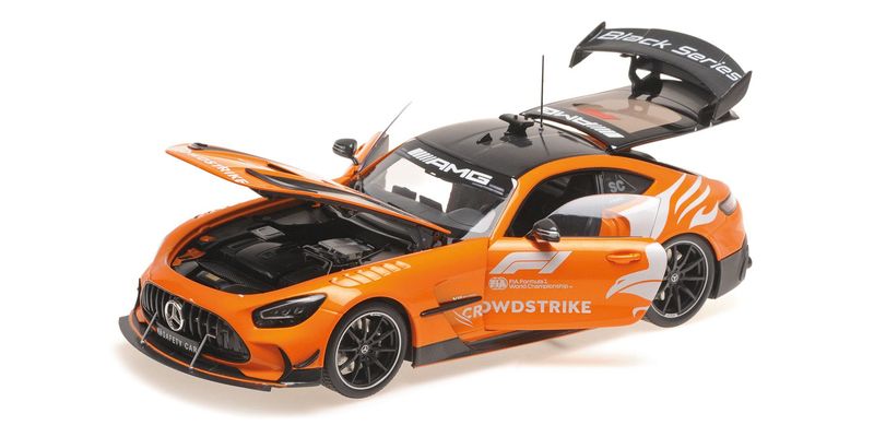 1:18 Minichamps - Mercedes AMG GT V8 Black Series F1 Safety Car Season 2025 Crowdstrike British Silverstone B. Maylander 1:18 Minichamps - Mercedes AMG GT V8 Black Series F1 Safety Car Season 2025 Crowdstrike British Silverstone B. Maylander