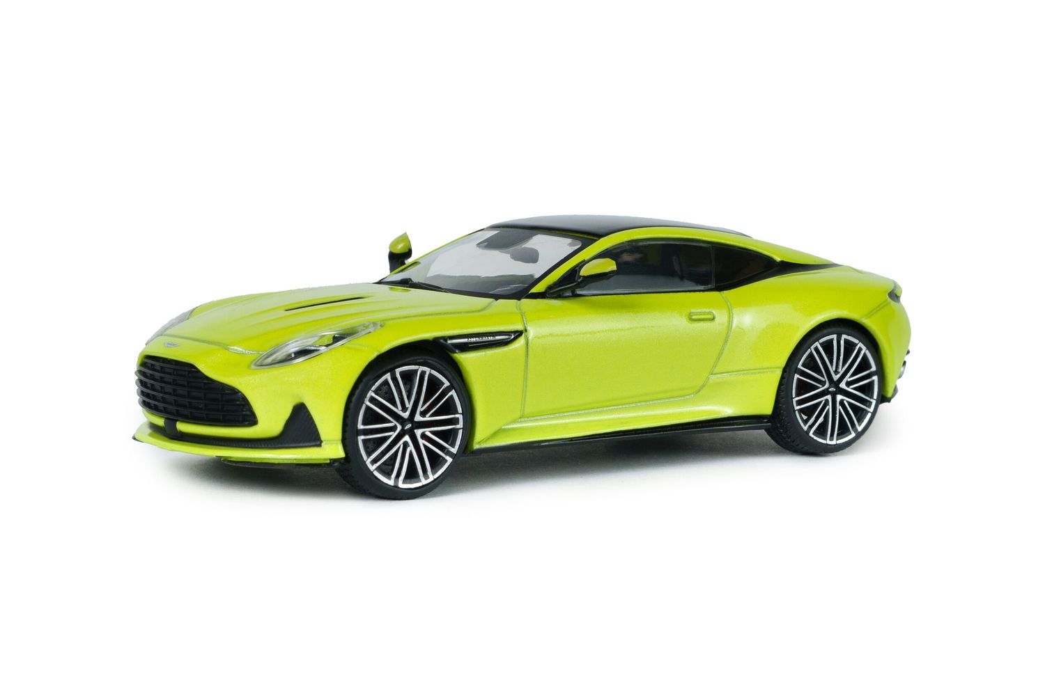 1:43 Solido - 2023 Aston martin DB12 Lime Essence