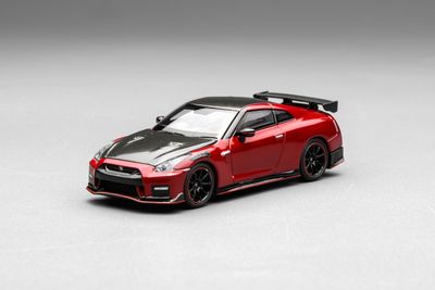 1:64 Motorhelix - 2022 Nissan GT-R NISMO (R35) Special Edition Red 1:64 Motorhelix - 2022 Nissan GT-R NISMO (R35) Special Edition Red
