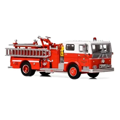 1:87 Iconic Replicas - 1974 Ward LaFrance Fire Engine: San Francisco Fire Department