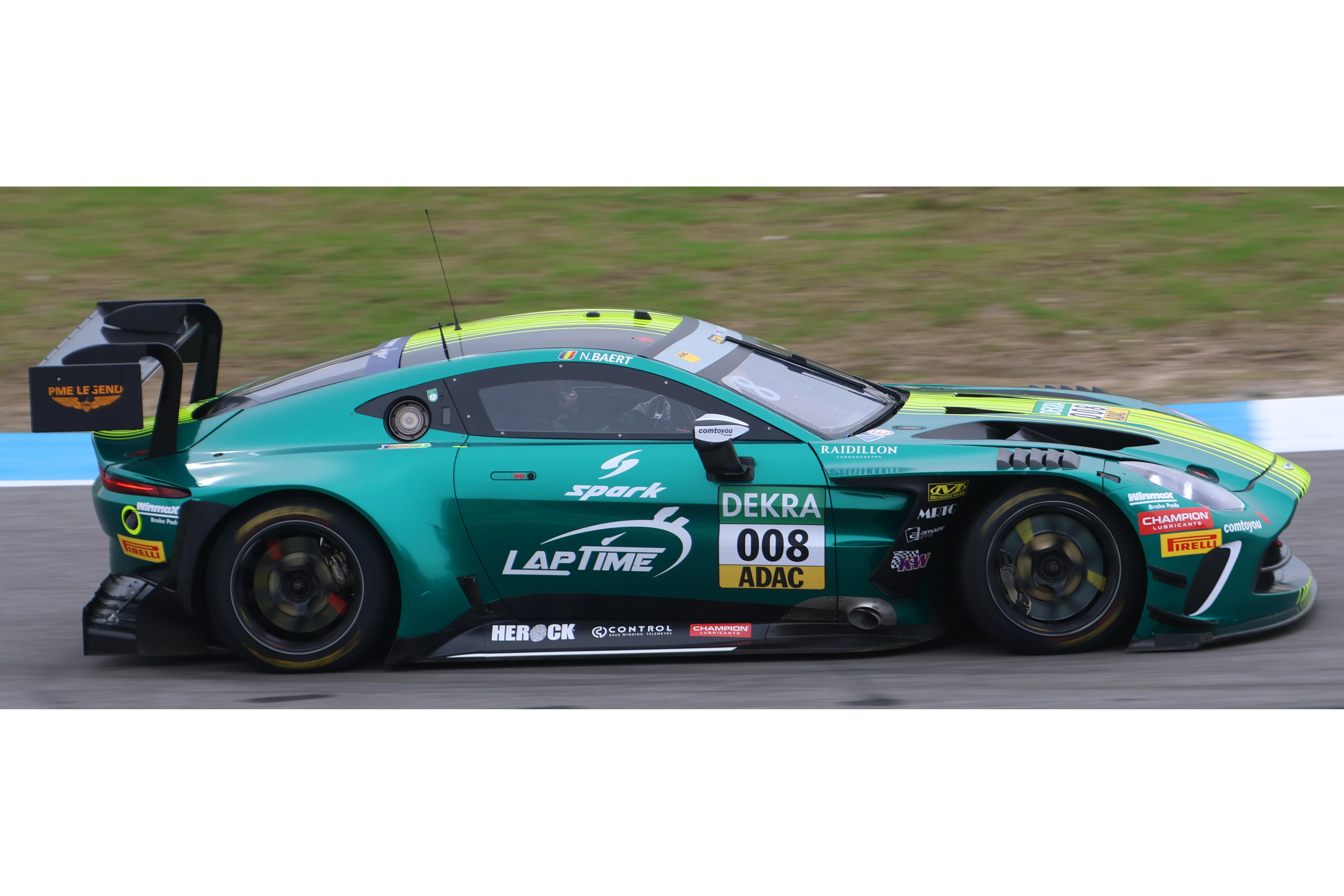 1:43 Spark - Aston Martin Vantage GT3 No.008 Comtoyou Racing DTM 2025 Nicolas Baert