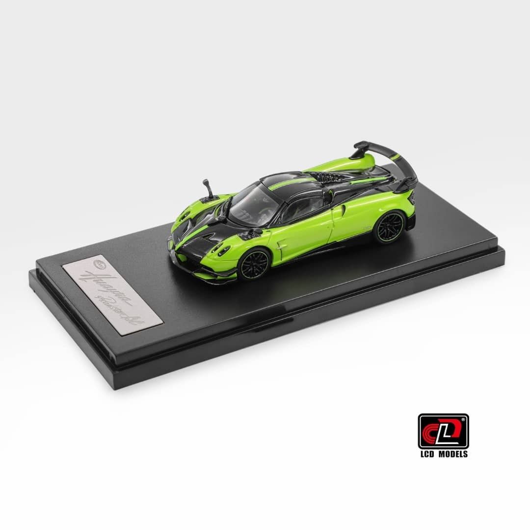 1:64 LCD Models - 2017 Pagani Huayra BC Roadster Green Black