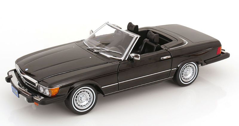 1:12 KK Scale - Mercedes 450 SL R107 US-Version mit abnehmbarem Softtop 1979 schwarz 1:12 KK Scale - Mercedes 450 SL R107 US-Version mit abnehmbarem Softtop 1979 schwarz