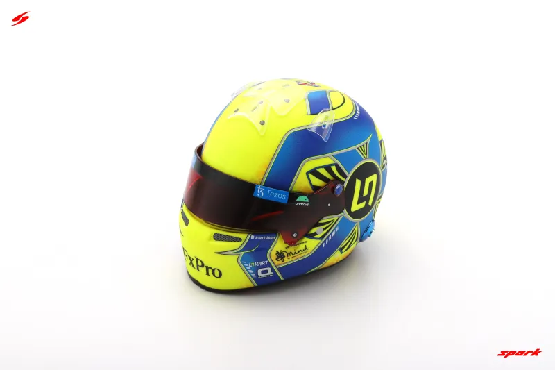 1:5 Spark Helmet - McLaren - Lando Norris - Bell - 2022 1:5 Spark Helmet - McLaren - Lando Norris - Bell - 2022