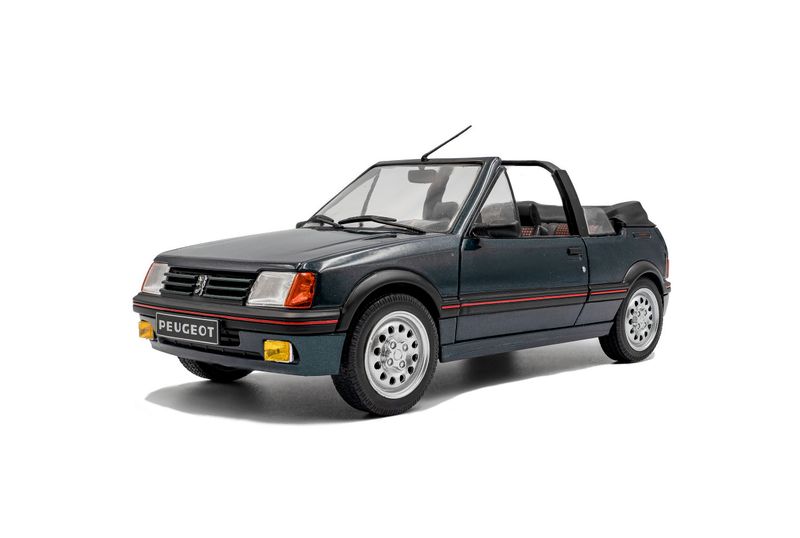 1:18 Solido - 1986 Peugeot 205 CTI Black 1:18 Solido - 1986 Peugeot 205 CTI Black