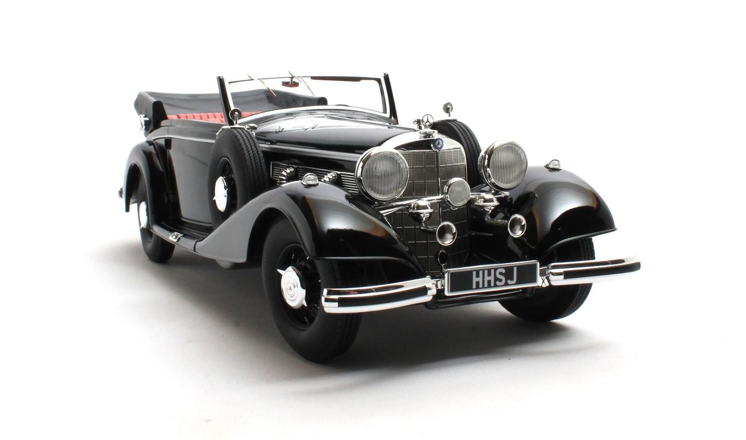 1:18 Cult Models - Mercedes-Benz 540K Cabriolet B black '36-'38
