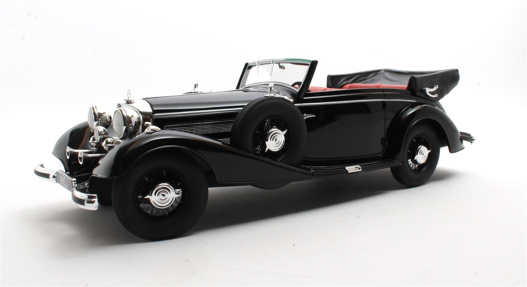 1:18 Cult Models - Mercedes-Benz 540K Cabriolet B black '36-'38