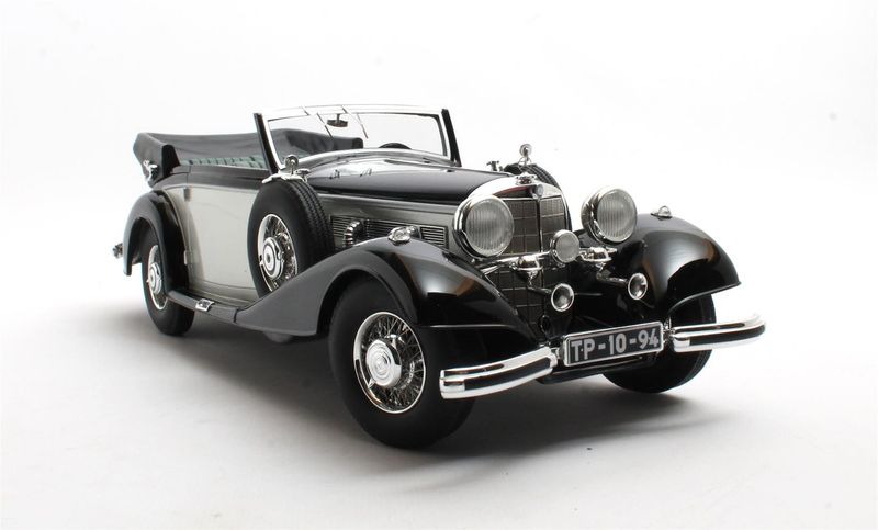 1:18 Cult Models - Mercedes-Benz 540K Cabriolet B black/silver '36-'38 1:18 Cult Models - Mercedes-Benz 540K Cabriolet B black/silver '36-'38