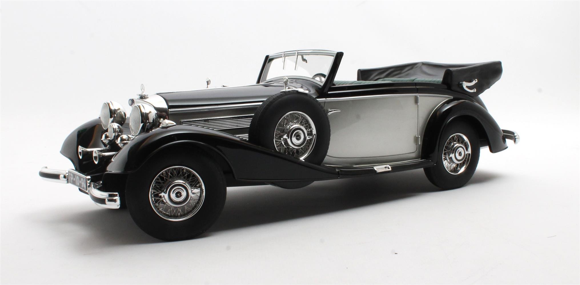 1:18 Cult Models - Mercedes-Benz 540K Cabriolet B black/silver '36-'38