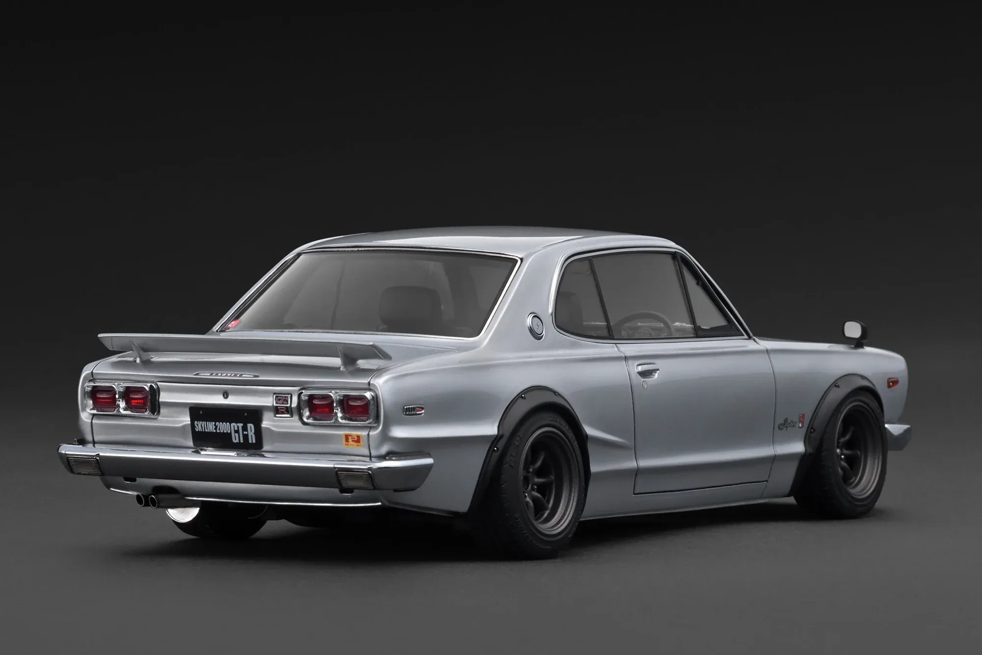 1:18 Ignition - Nissan Skyline 2000 GT-R (KPGC10), silver