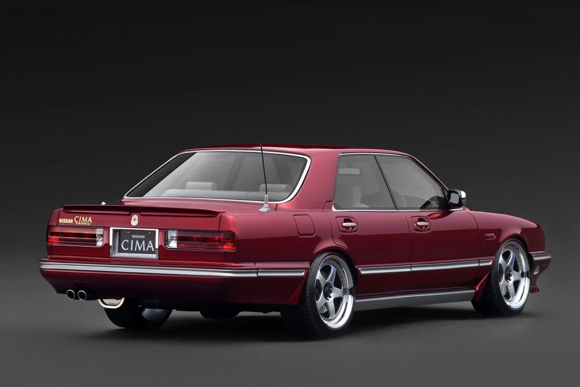 1:18 Ignition -  Nissan Cedric CIMA (Y31), wine red